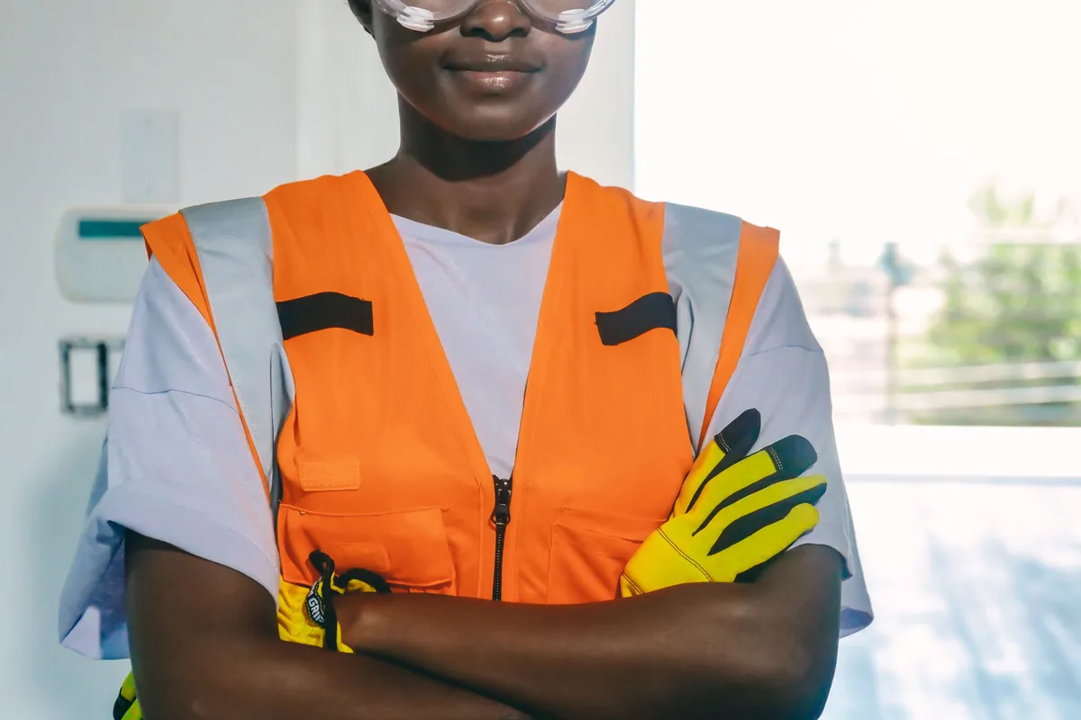 High-visibility protective workwear